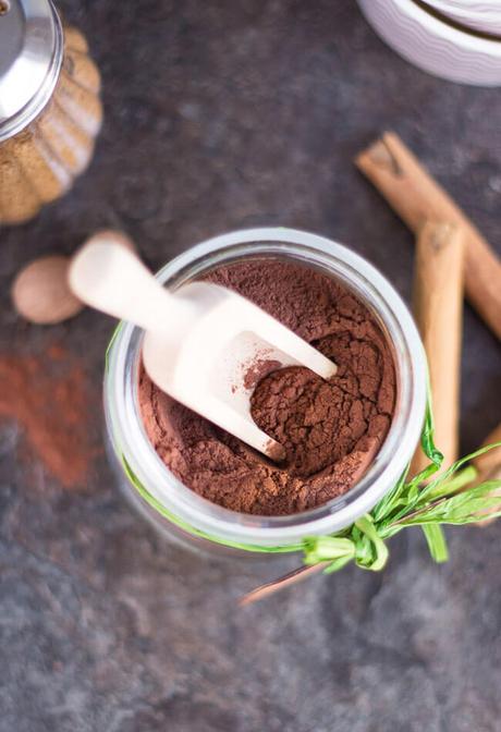 How To Make The Best Sugar Free Spiced Hot Chocolate Mix