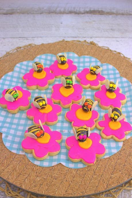 Honeybee Cookies #FilltheCookieJar Honeybee Cookies