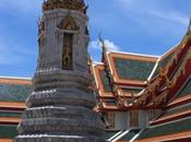 DAILY PHOTO: Corner Under Blue Skies