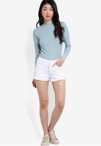 Flaunt Your Sassy Look In Sexy Shorts! Flaunt Your Sassy Look In Sexy Shorts!