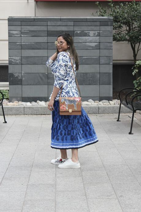 how to dress like  a strret style star, sneakers, embroidered sneakers, banana republic blue paisley dress, print on print, aldo zebra bag, print mixing, fashion, style, ootd, blue dress , redblue and white, myriad musings, Saumya Shiohare