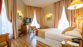 Fall In Love With Paris More By Staying Through Hotels.com Fall In Love With Paris More By Staying Through Hotels.com