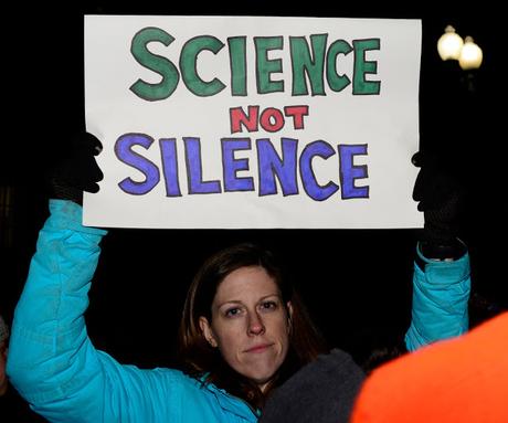 #MarchforScience #Ottawa on #EarthDay 2017