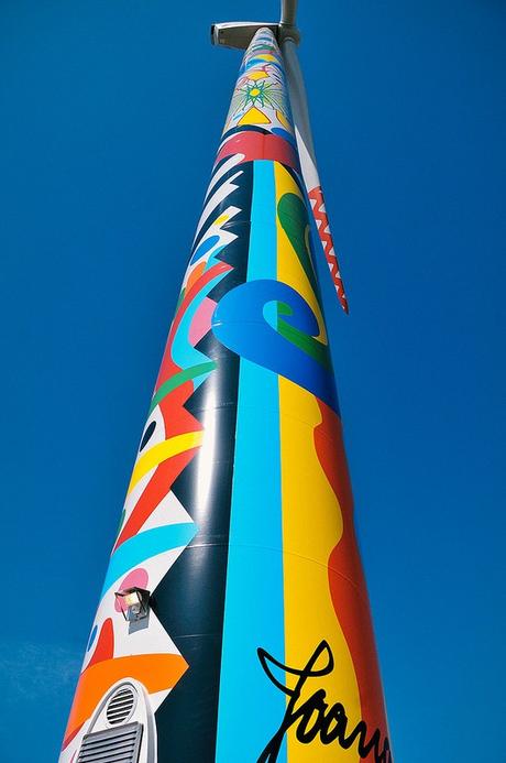 wind turbine art by Joana Vasconcelos, Moimenta da Beira