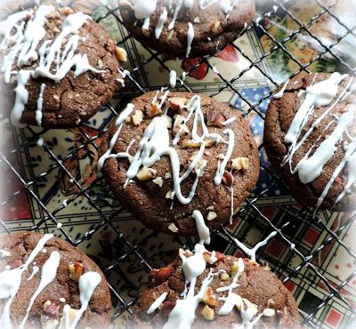 Caramel Stuffed Chocolate Cookies