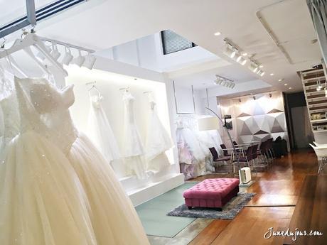 What bridal dreams are made of: 1st Gown Fitting at The Louvre Bridal!
