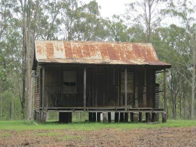 FJ Holden at the Half-Way House