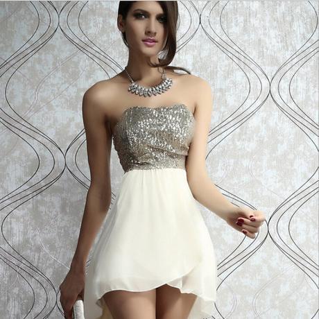 Walk In Attitude and Be A Lady With Class That Always Glitter Walk In Attitude and Be A Lady With Class That Always Glitter