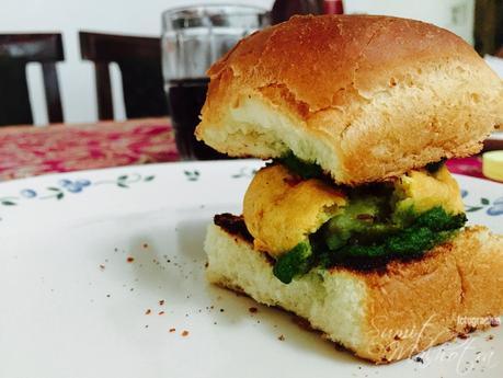 Make Delicious Mumbai Vada Pav at Home
