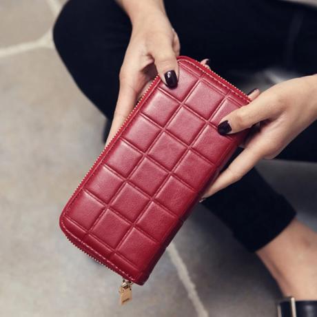 Display Your Fashion With Unique Wallets From Lazada