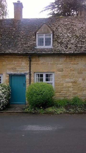 Spring Cottage in the Cotswolds
