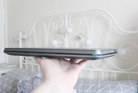 Venture Elite Notebook Review