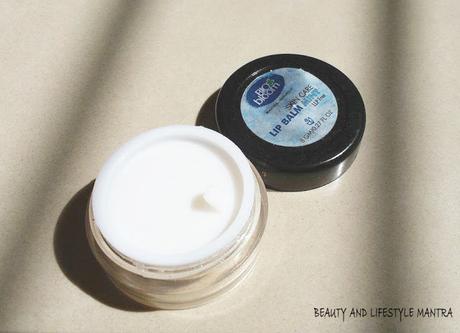 Review // Bio Bloom Lip Balm with mint flavor