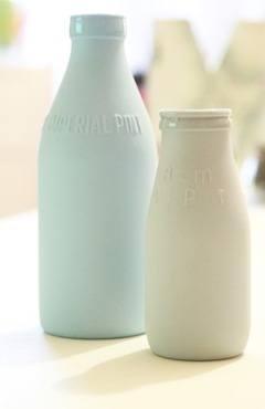 probiotic yogurt bottles