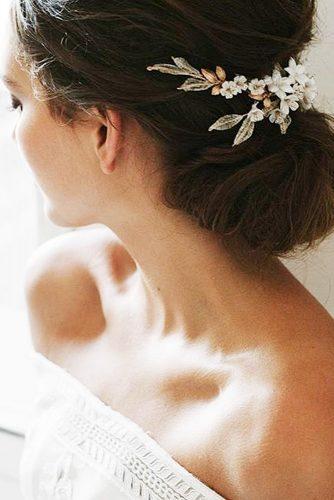 simple wedding hairstyles accessorize floral piece taniamarasbridal