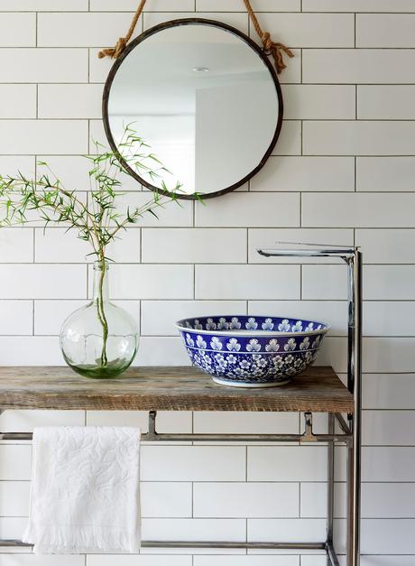 These stunning washbasins are designed by the London Basin Company. They have a range of diverse designs and they are all so deliciously tactile and curvaceous and make a real statement in the bathroom.