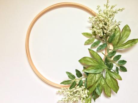 DIY : Embroidery Hoop Wreath || Dreamery Events