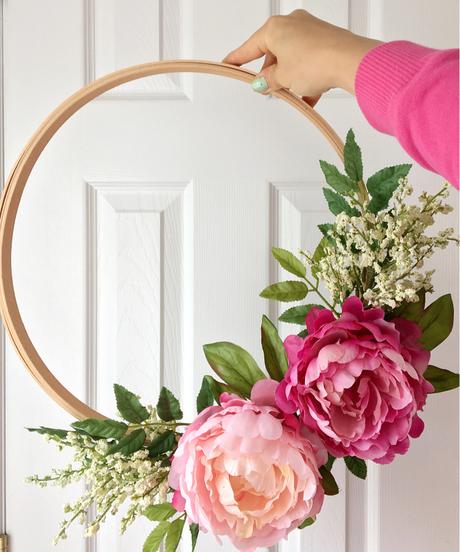 DIY : Embroidery Hoop Wreath