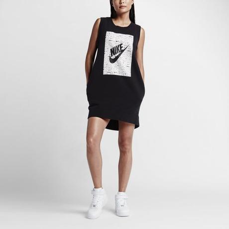 Go Frolic With Eminent Brand Nike And Forge Your Own Vogue!!