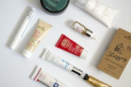 Latest In Beauty Perfume Society Box