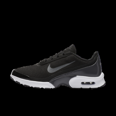 Buy Shoes From Your Favorite Brand Air Max At Discounted Rate!