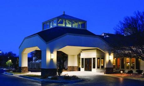 Some Must Visit Places Where You Get Great Hotel Deals!