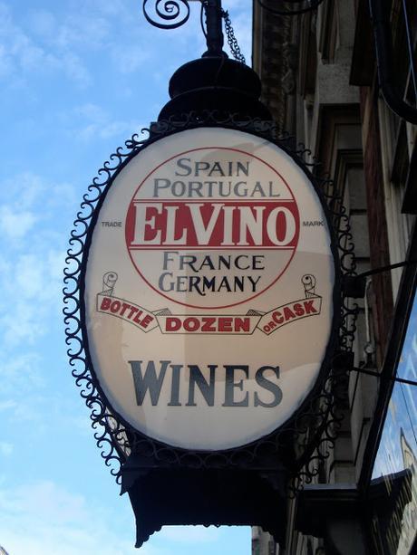 In & Around #London… Fleet Street Details In & Around #London… Fleet Street Details