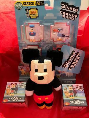 Disney Crossy Road Toys Unboxing and Review