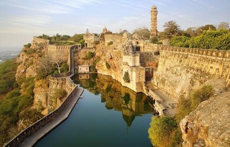 Top Must-see Forts on Your India Tour