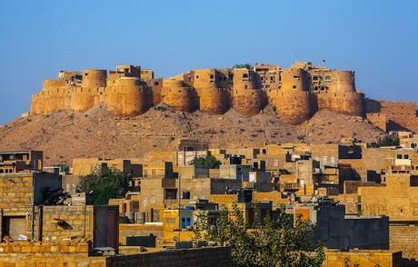 Top Must-see Forts on Your India Tour