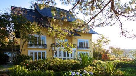 Explore The Unseen!!…..Don’t Wait For Astonishing Occasions, Seize The Quotidian One and Make Them Great