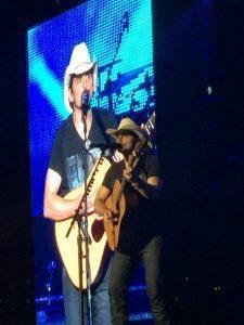 The 3rd Annual Country LakeShake is Coming to Northerly Island country lakeshake