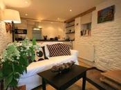 Visit Beautiful Village Burford Cottage