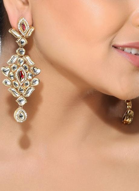 Jewelries Are Women’s Best Companion! Let’s Enamor Our Pretty Ladies With Exclusive Collection Of Jewelry Only At Lazada!! Jewelries Are Women’s Best Companion! Let’s Enamor Our Pretty Ladies With Exclusive Collection Of Jewelry Only At Lazada!!