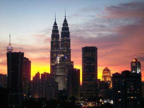 Let’s Get Started With an Unforgettable Journey towards Life Traversing Through Malaysia!!