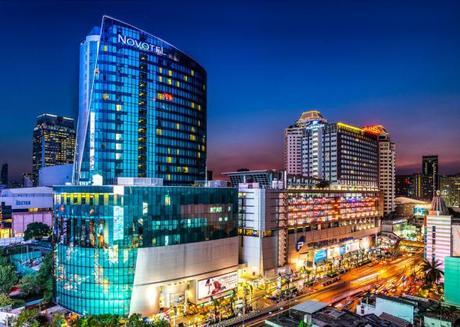 When Life Gives You Chance Just Grab It! Here Is Your Chance To Be A Wanderer And Explore Bangkok!!