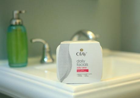 A Better Clean for Your Face with Olay Daily Facials [Sponsored]