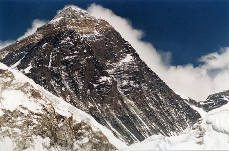 How Adrian Ballinger Summited Everest Without Bottled Oxygen