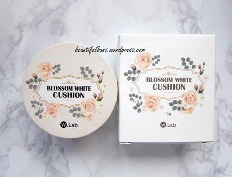 Review: W Lab Blossom White Cushion