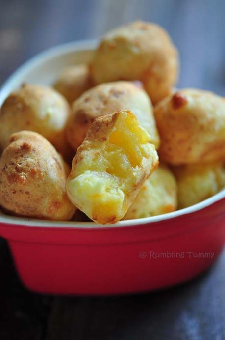 Air Baked Pao De Queijo (rice flour)  aka Baked Cheese Ball