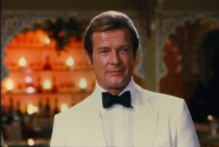 roger-moore-2_zpsvmqxlf0x
