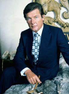 1200px-sir_roger_moore_3_zpsimsmeiqc