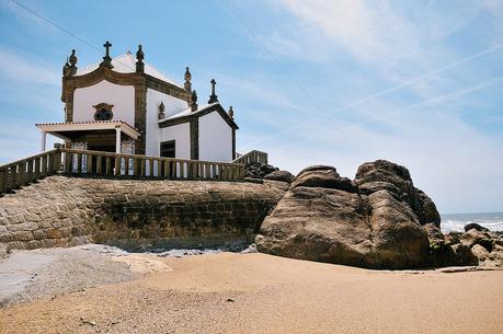 Capela do Senhor da Pedra, Miramar (Vila Nova de Gaia, Portugal)