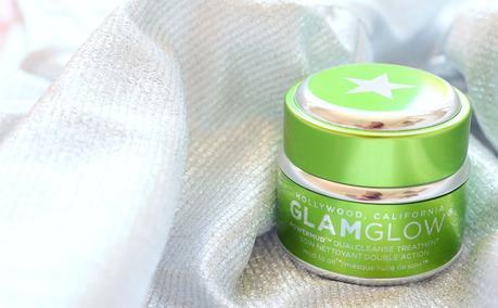 A blog post reviewing the Glamglow PowerMud Dualcleanse Treatment.