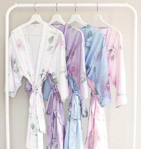 Wedding Robes ➳ The TOP 3 Stores For Affordable + Fabulous Bridesmaids Robes