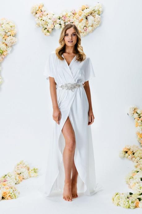 Wedding Robes ➳ The TOP 3 Stores For Affordable + Fabulous Bridesmaids Robes