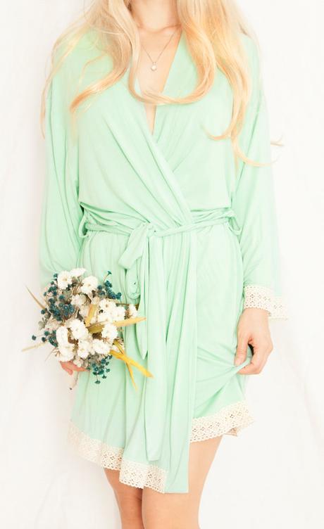 Wedding Robes ➳ The TOP 3 Stores For Affordable + Fabulous Bridesmaids Robes