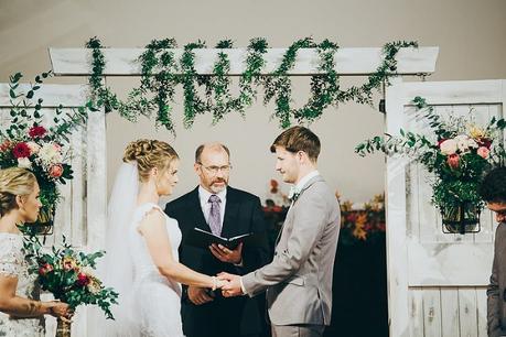 Vintage Chic Matamata Barn Wedding