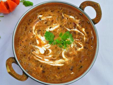 Enjoy Vegetarian Indian Foods From Indian Village Restaurant From FoodPanda
