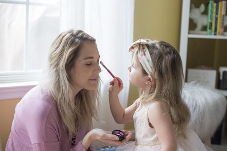 Fun and unique gifts for little girls: Just Like Mommy Cosmetics pretend make-up makes it fun and safe for everyone! 